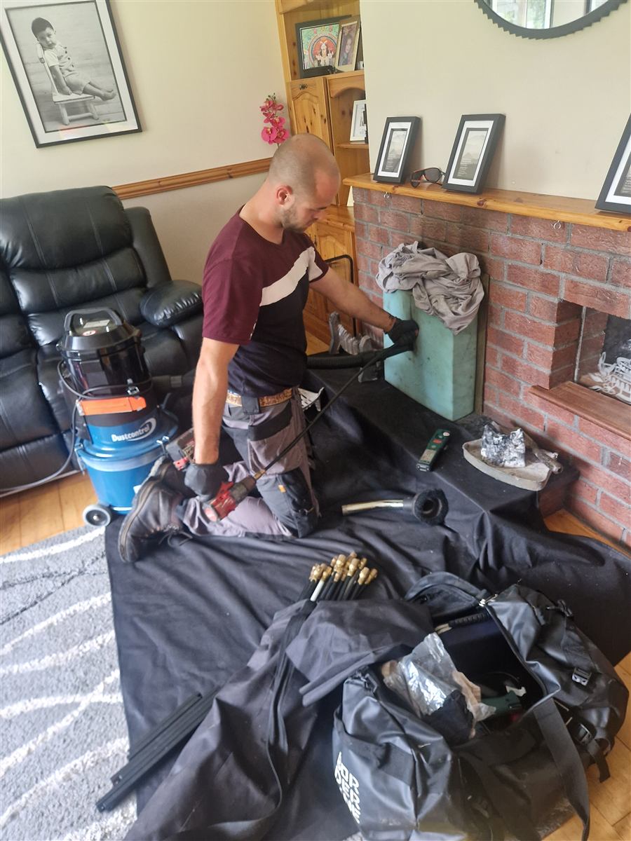 Cormac Sedas power sweeping a chimney